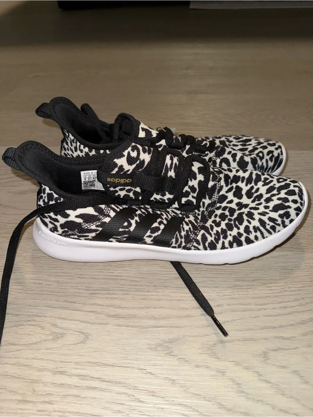 NWT Adidas Women’s Black & White Leopard Print Sneakers